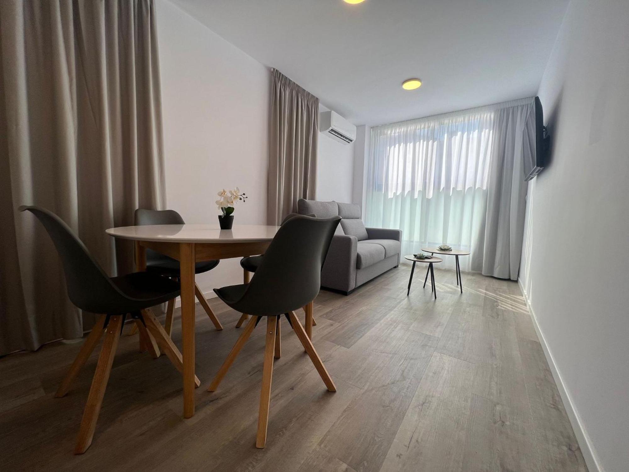 Apartamentos Aurea Pal 8 Y Gran Atenea Esperanto 5 Μπένιντορμ Εξωτερικό φωτογραφία