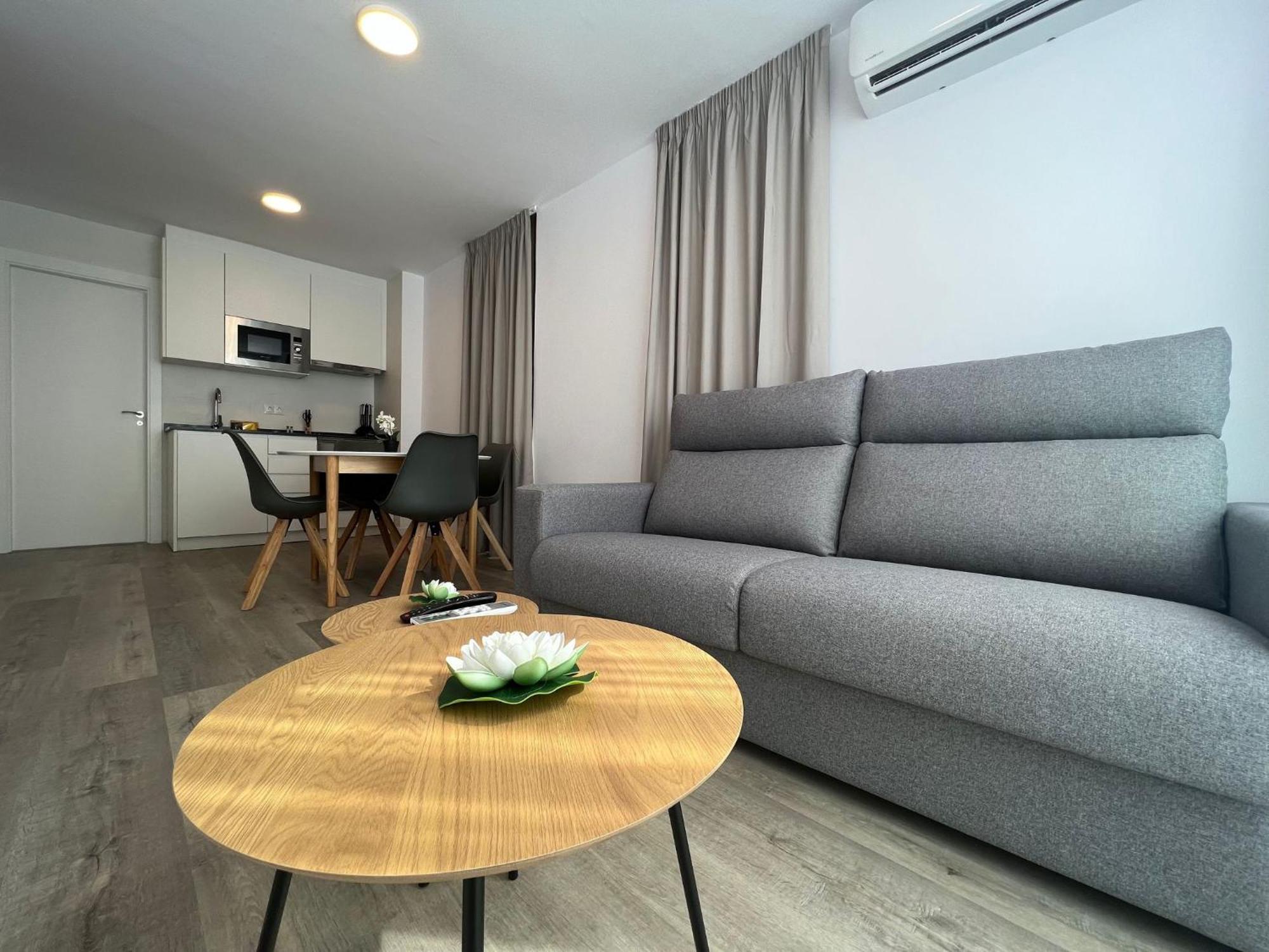 Apartamentos Aurea Pal 8 Y Gran Atenea Esperanto 5 Μπένιντορμ Εξωτερικό φωτογραφία